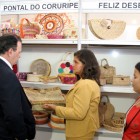 Edilene Souza apresenta bolsa de ouricuri durante eventoc.