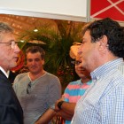 Governador de Alagoas Téo Vilela e o senador Euclides Mello em visita ao estande do Idesett